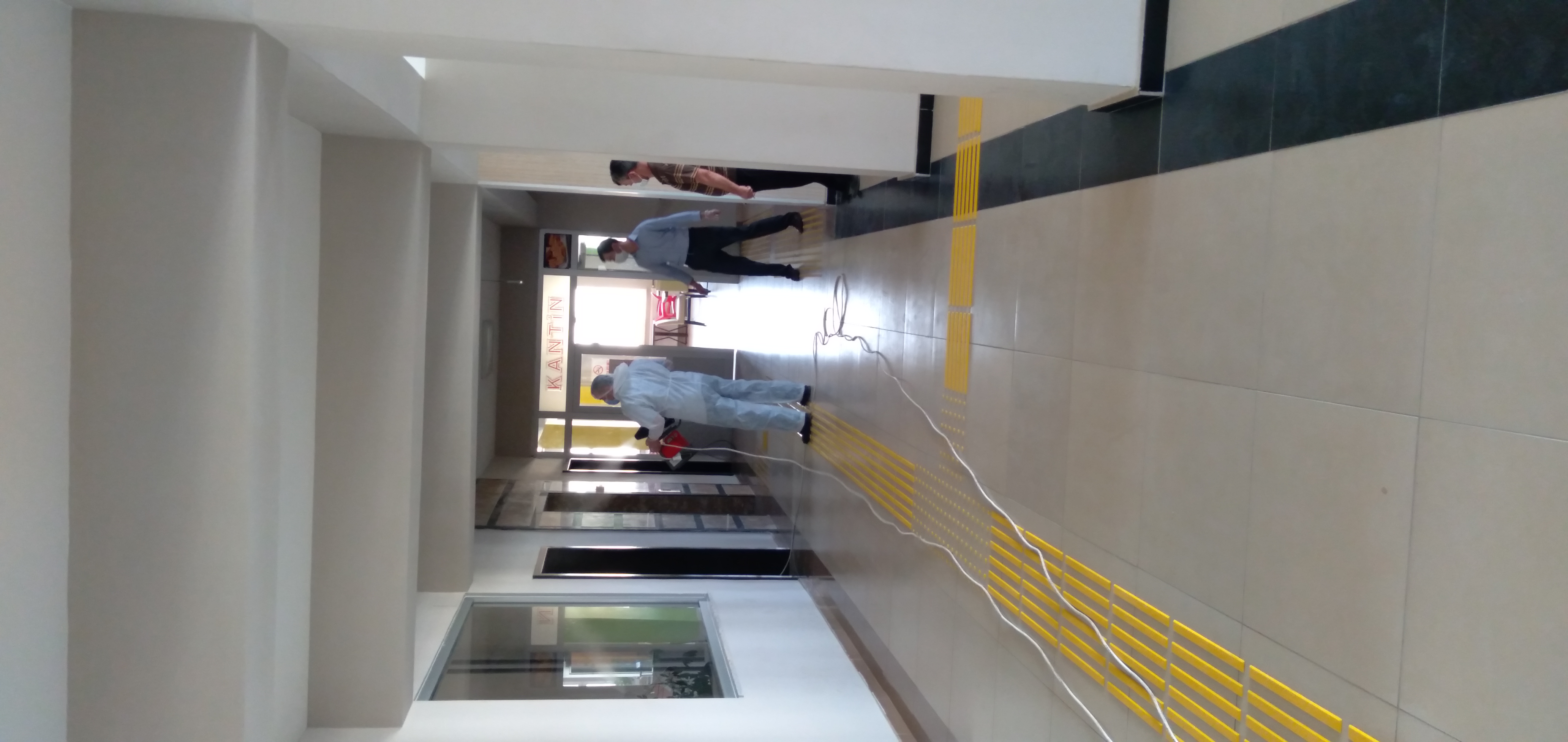 Covid-19'a Karşı Yüksekokul Binamızın Dezenfeksiyonu Yapılmıştır.