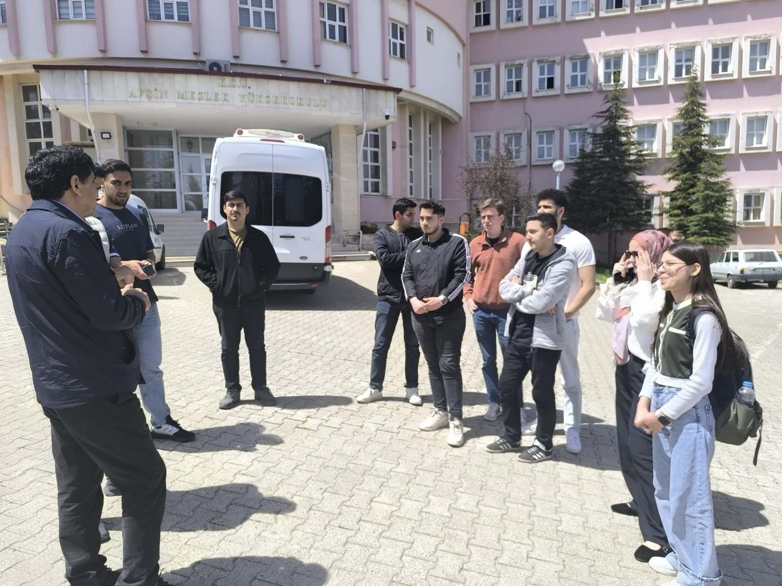 İçerikle ilgili görsel 3