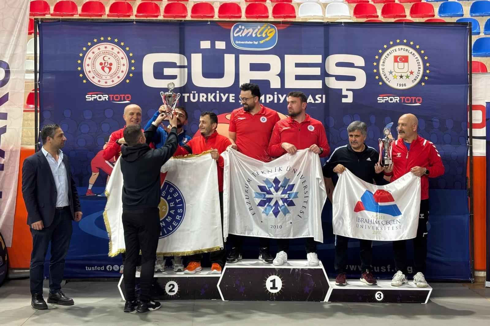 KSÜ’lü Güreşçilerden ÜNİLİG Türkiye Şampiyonası’nda Büyük Başarı