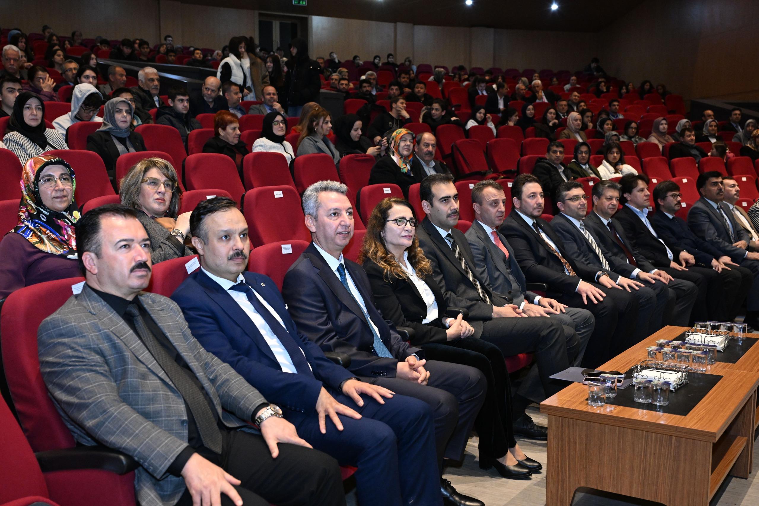 Kahramanmaraş’ta Kültür ve Bilgi Buluşması Gerçekleştirildi