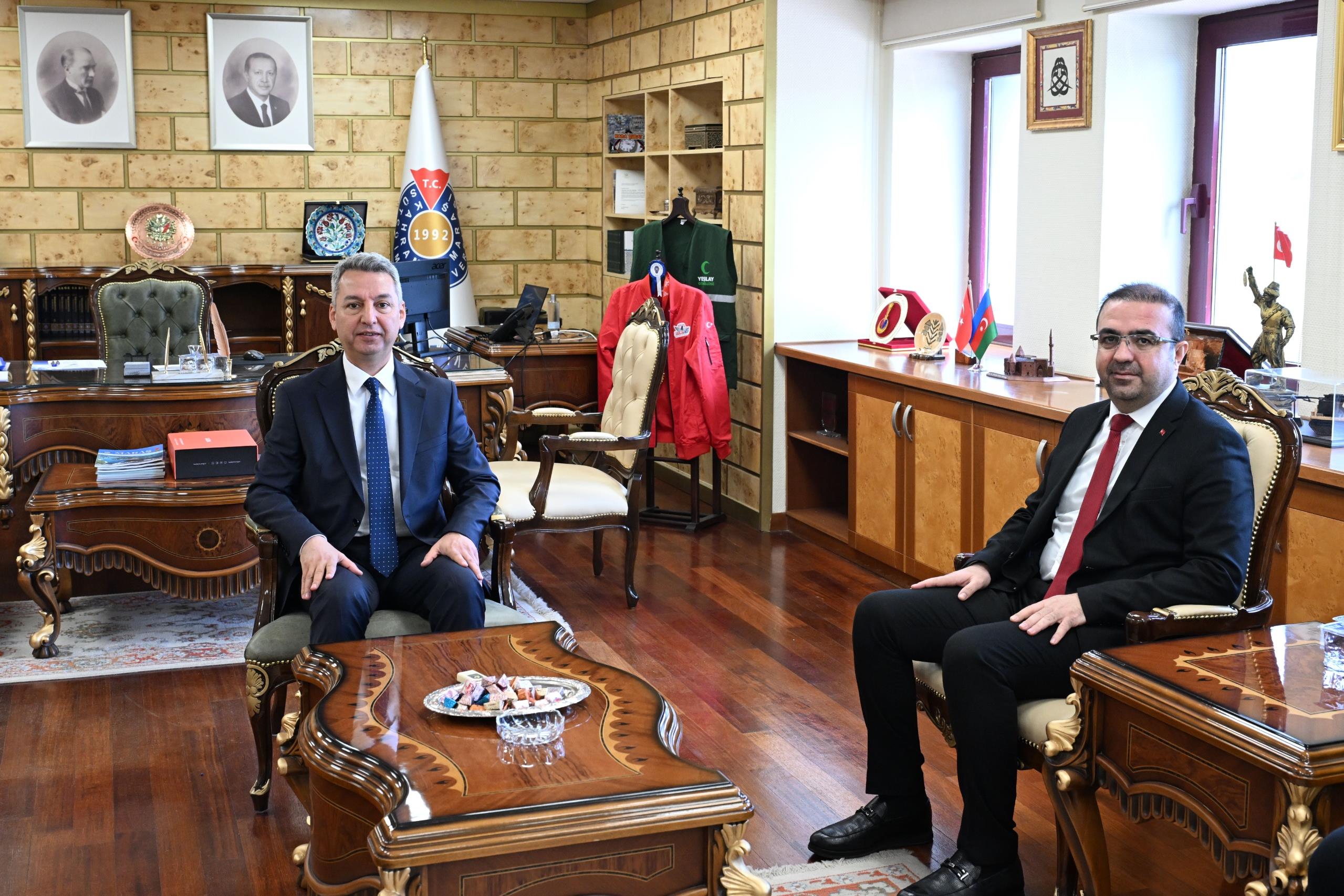 Başhekim Öztürk’ten Rektör Okumuş’a Ziyaret