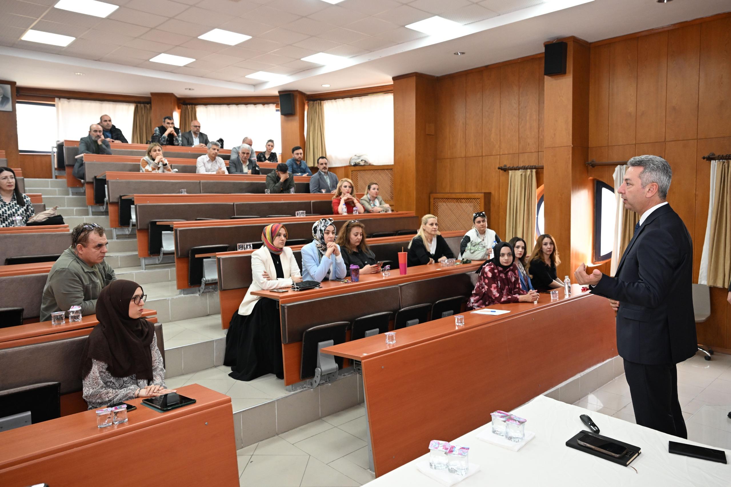 Eğitim Fakültesi Akademik Kurul Toplantısı Gerçekleştirildi