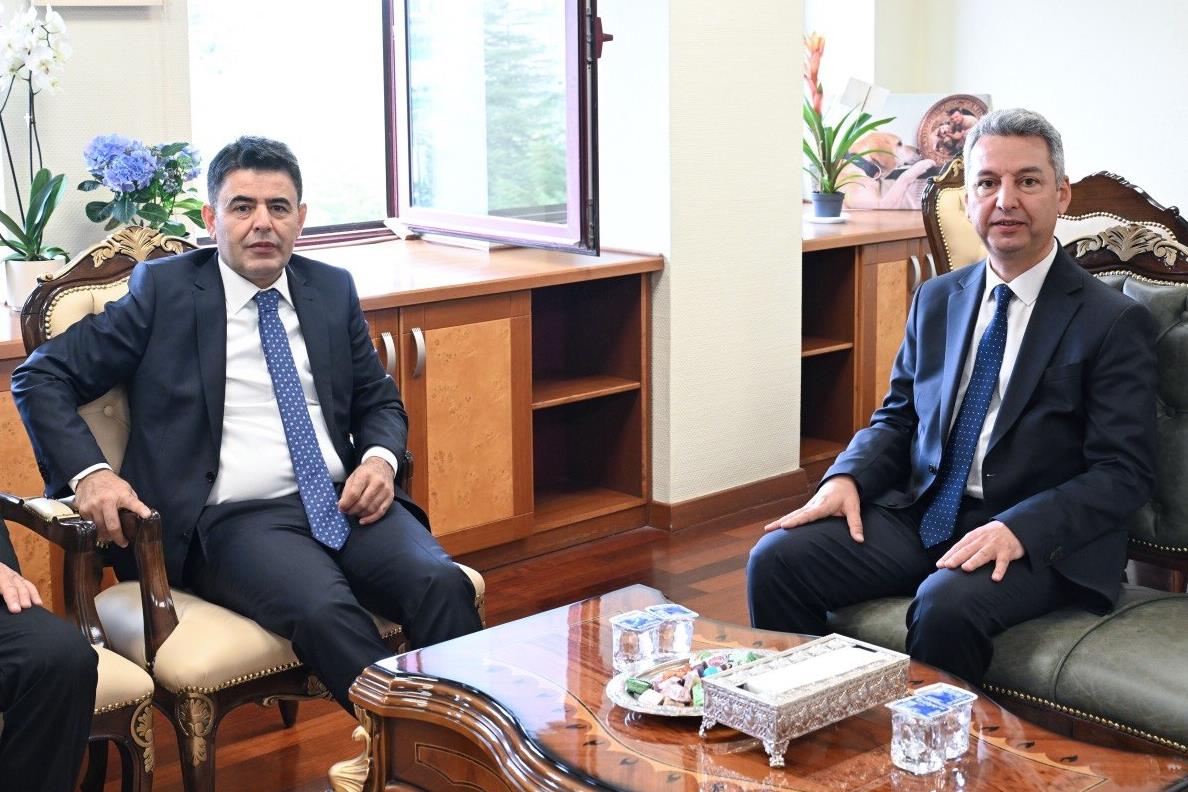 Bakan Yardımcısı Boyraz’dan Rektör Okumuş’a Ziyaret