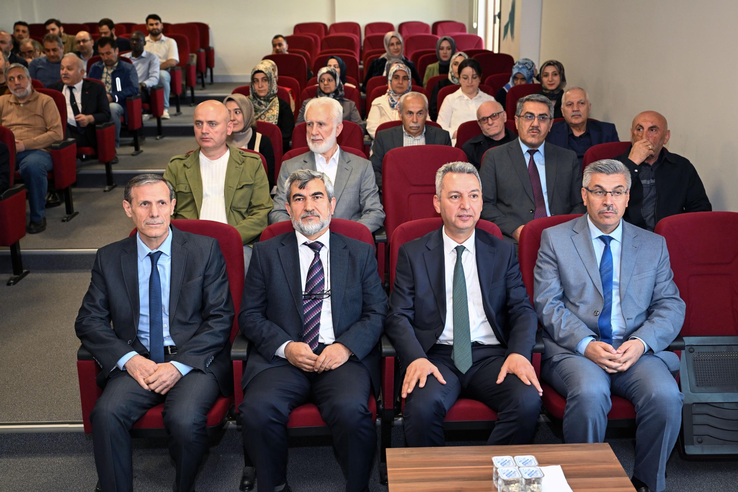 İlahiyat Fakültesi Akademik Kurul Toplantısı Gerçekleştirildi