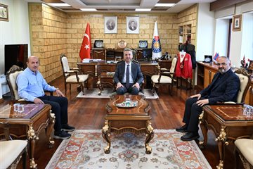 AKBEL Yönetiminden KSÜ Rektörü Okumuş’a Ziyaret