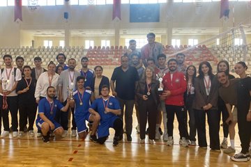 19 Mayıs Gençlik Haftası Voleybol Turnuvası Tamamlandı