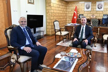 Andırın Belediye Başkanı Gökşen’den KSÜ Rektörü Okumuş’a Ziyaret