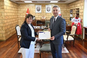 KSÜ’de Emekliliğe Ayrılan Nuran Erayman’a Teşekkür