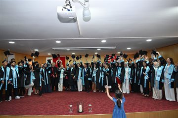 Afşin Sağlık Yüksekokulunda Mezuniyet Coşkusu