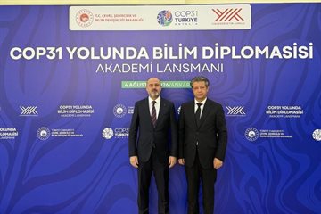 KSÜ Yönetimi, “COP31 Yolunda Bilim Diplomasisi: Akademi Lansmanı” Programına Katıldı