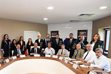 Profesör ve Doçent Kadrolarına Atanan Öğretim Üyelerimizi Tebrik Ederiz
