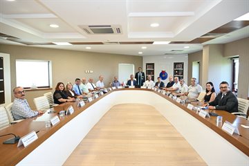 Profesör ve Doçent Kadrosuna Atanan Öğretim Üyelerimizi Tebrik Ederiz