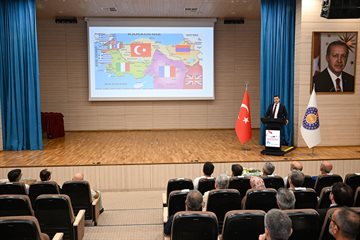 KSÜ’de “Türk Tarihinde 30 Ağustos Zaferinin Yeri ve Önemi” Konferansı Düzenlendi