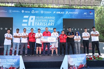 KSÜ Elektromobil Takımı TEKNOFEST 2026'dan Görsel Tasarım Ödülü ile Döndü