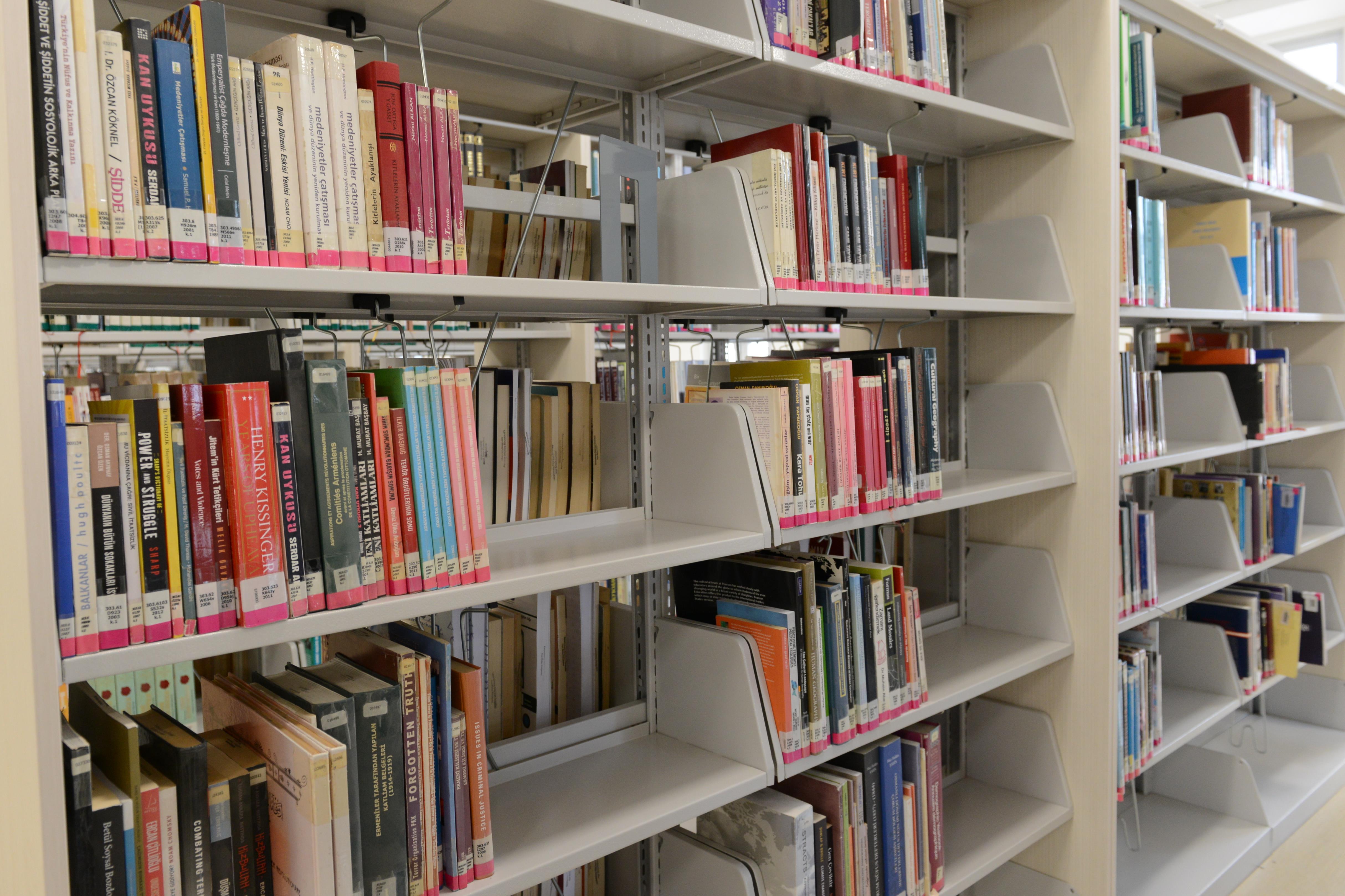 Kütüphane kaynakları